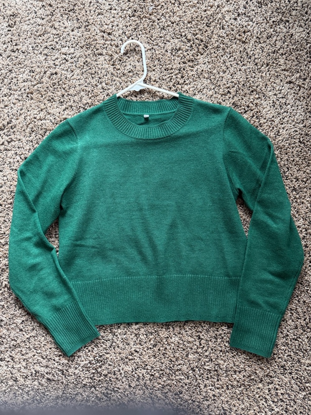 Classic Crewneck Green Women's Sweater